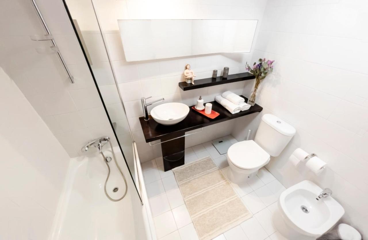 Apartamento Paseo Maritimo โอโกรูญา ภายนอก รูปภาพ
